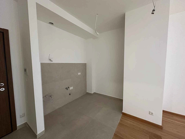 Modern One-Bedroom Apartment in a New Building – Ideal Investment or Home — photo 8